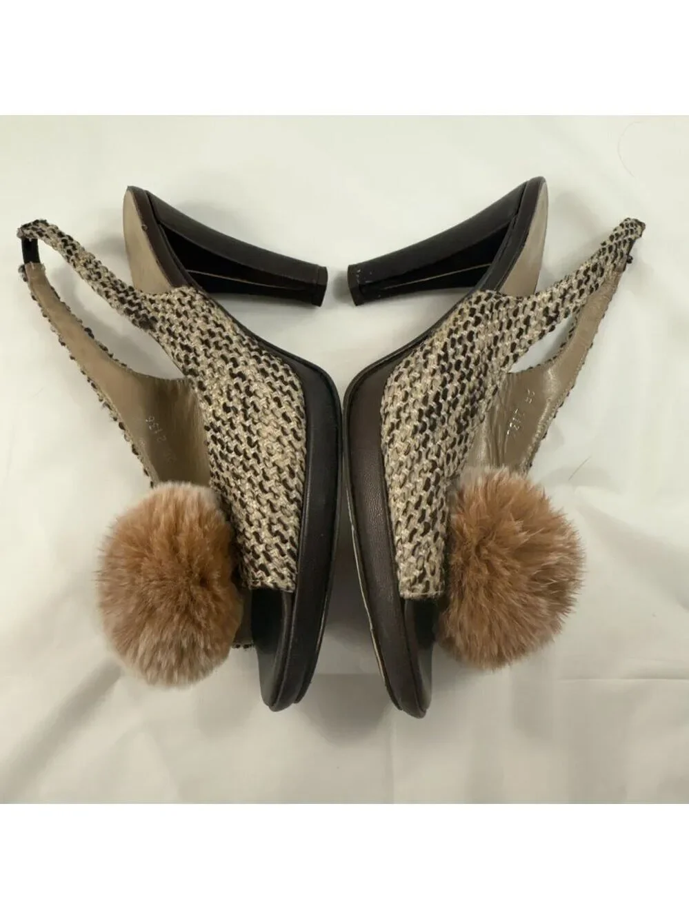 Via Condotti tweed heels with pom poms size 8